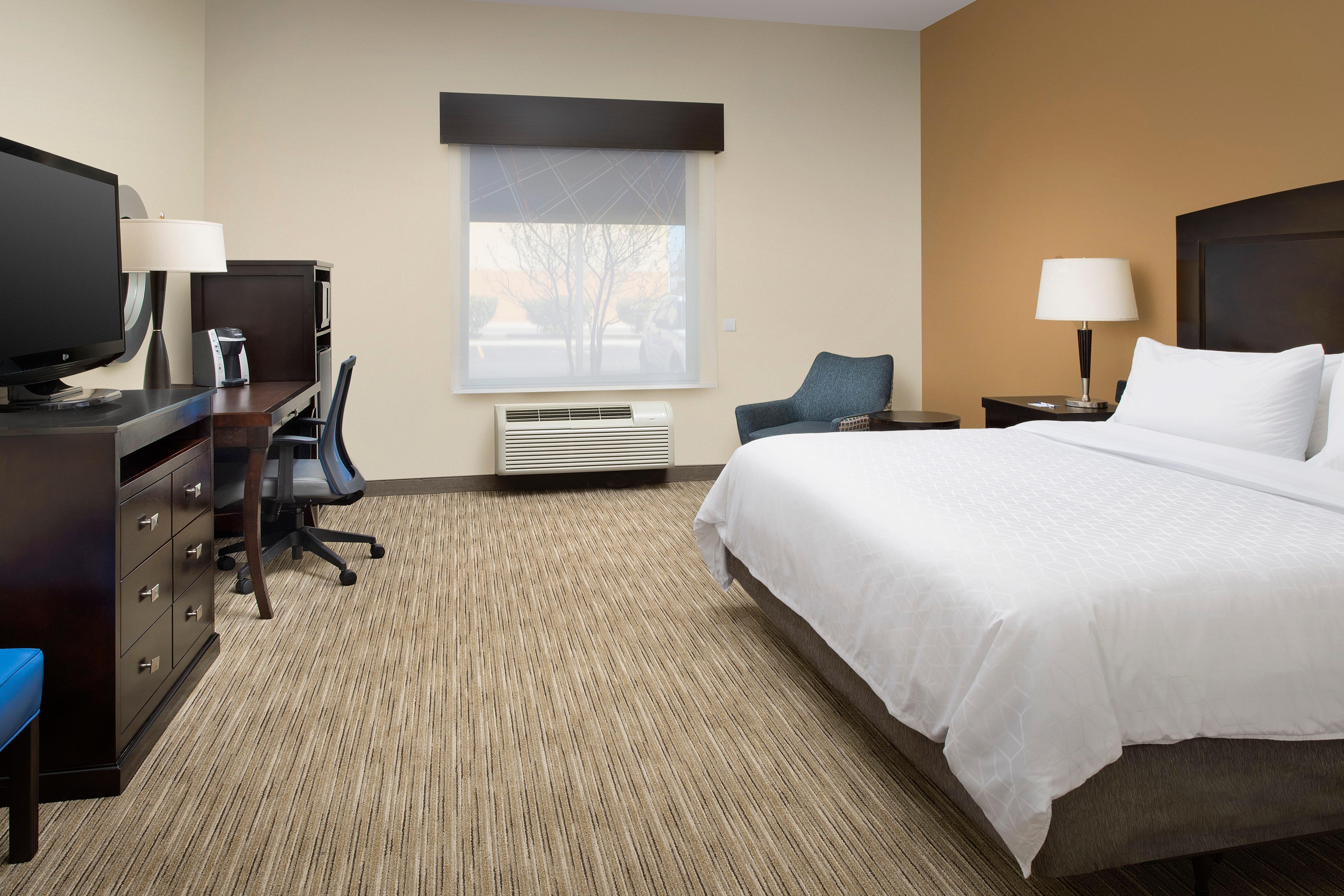 Holiday Inn Express Uvalde, An Ihg Hotel Exteriör bild